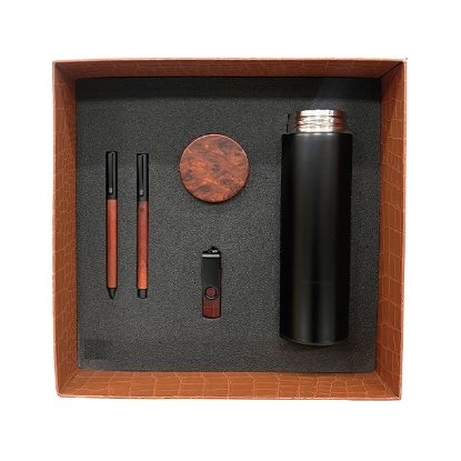 تصویر  ست مدیریتی چهارتیکه